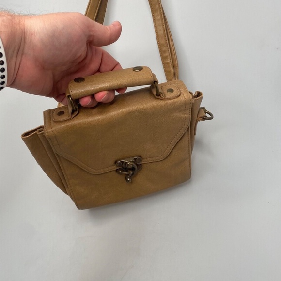 Xhilaration Faux Leather Small Tan Crossbody Purse 7.5"x7"x2" - Picture 11 of 16